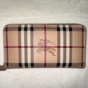 Burberry Haymarket zip around wallet